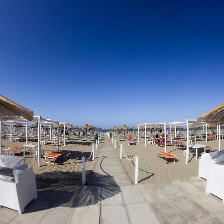 Aurora Beach & Suite Margherita Di Savoia Eksteriør bilde