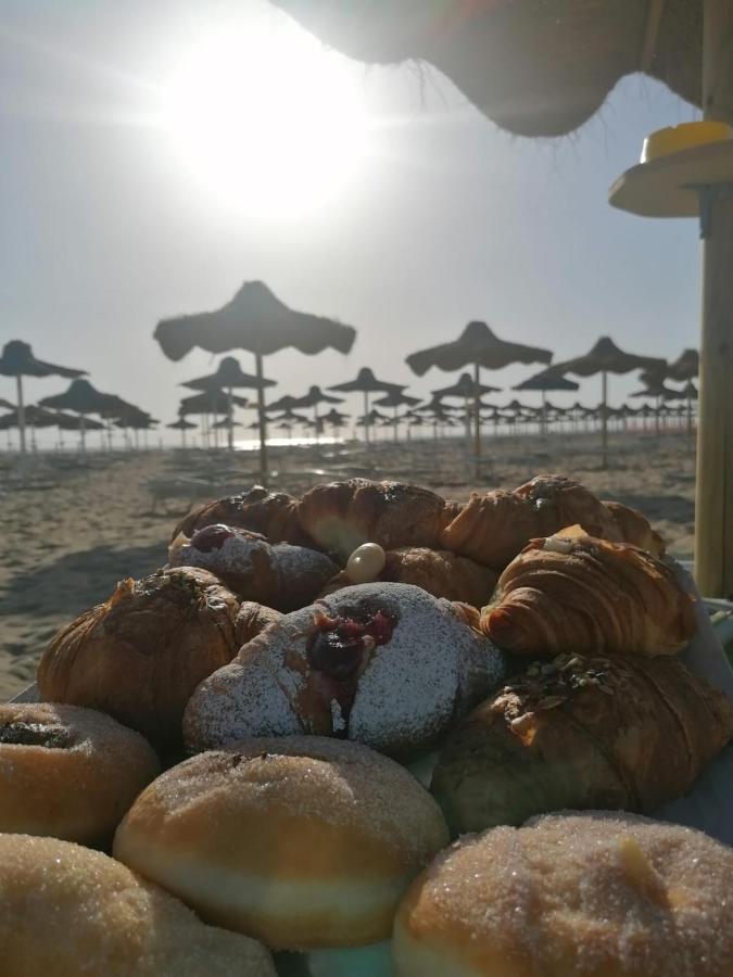 Aurora Beach & Suite Margherita Di Savoia Eksteriør bilde